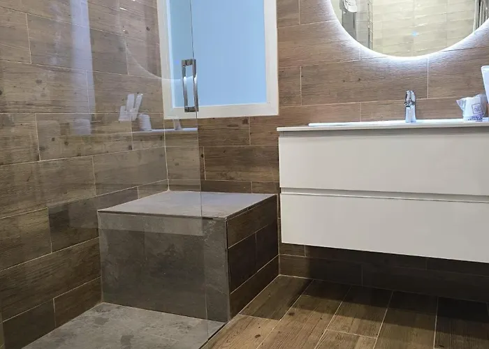 汽车旅馆 Caldas 2*